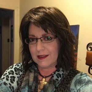 Meet your Posher, Toni